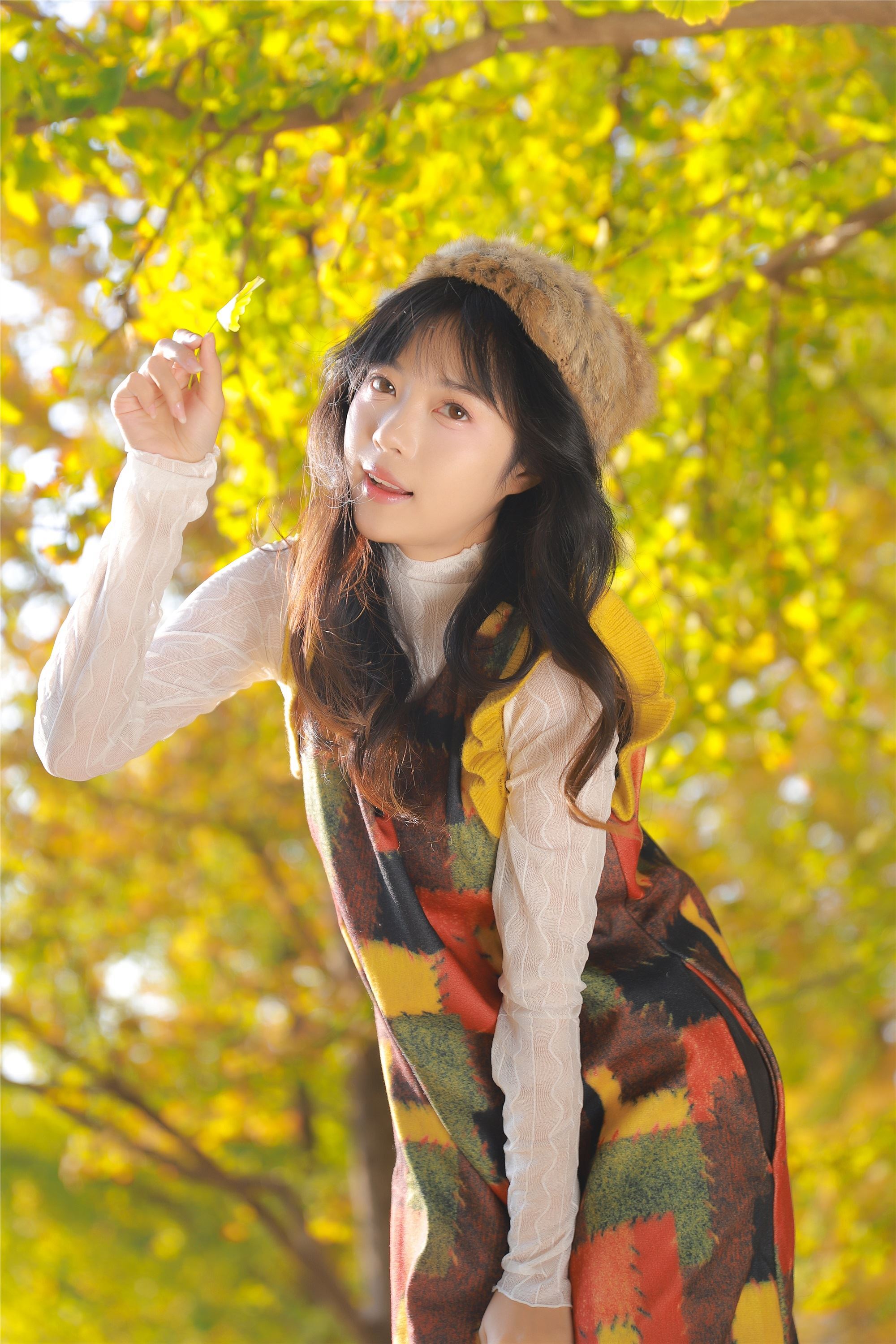 YITUYU艺图语 2025.01.08 早秋 小薇人儿